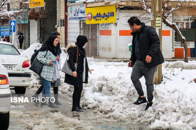 آماده باش کامل پرسنل امدادی در گرگان/ ۱۳ توصیه ایمنی در شرایط برفی