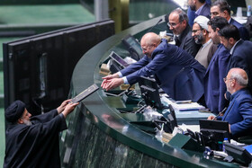 حضور رییس جمهور در مجلس برای تقدیم لایحه بودجه ۱۴۰۲