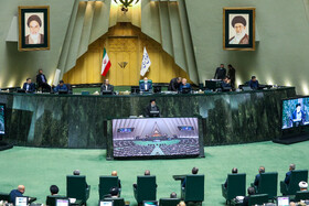 حضور رییس جمهور در مجلس برای تقدیم لایحه بودجه ۱۴۰۲