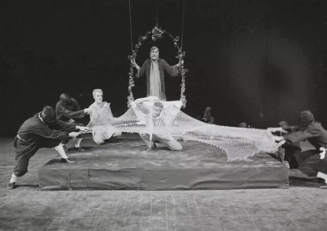 وقتی پای فیلم و تئاتر به روزنامهها باز شد