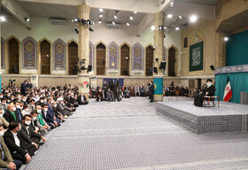 دیدار جمعی از ذاکران و ستایشگران اهل‌بیت (ع) با مقام معظم رهبری