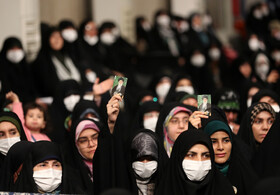 دیدار جمعی از ذاکران و ستایشگران اهل‌بیت (ع) با مقام معظم رهبری