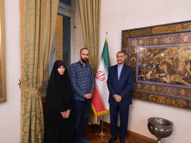 دیدار  امیرعبداللهیان با فرزندان حمید نوری دیدار  امیرعبداللهیان با فرزندان حمید نوری
