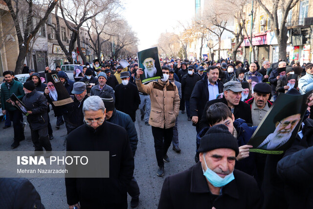 راهپیمایی مردم تبریز در حمایت از مرجعیت و رهبر معظم انقلاب
