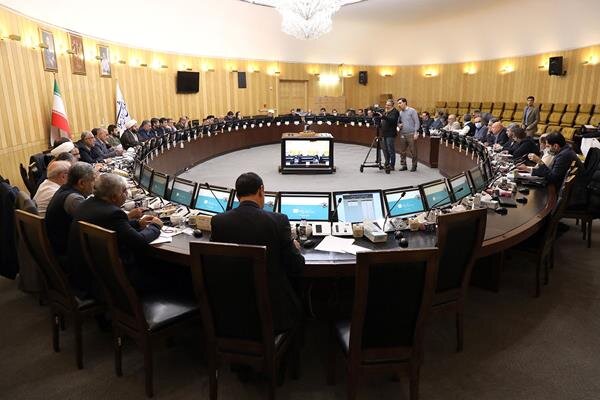 عکس آرشیوی است تشکیل کمیتههای تخصصی در کمیسیون تلفیق برای بررسی جداول بودجه ۱۴۰۴