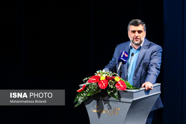 اوج فرهیختگی و نخبگی جوانان را با جشنوارهها به رخ جهانیان خواهیم کشید