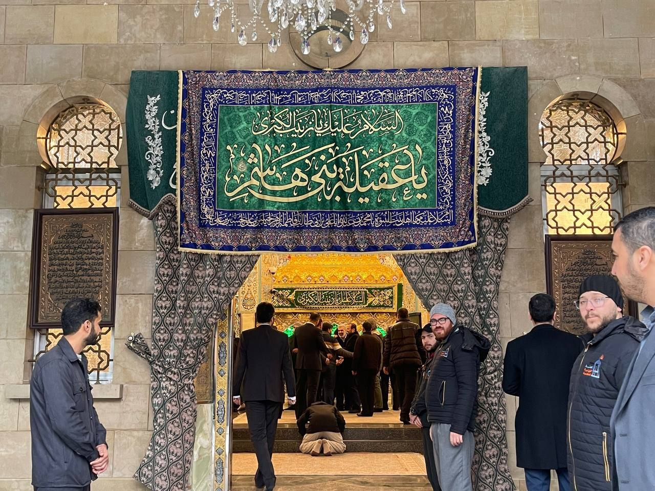 حضور وزیر خارجه در حرم حضرت زینب (س)