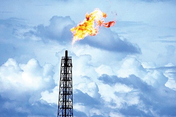 سوخت روزانه بیش از ۳ میلیونلیتر مازوت در نیروگاه توس/ استفاده از مازوت اجباری است