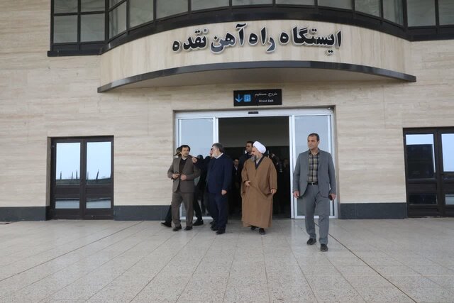 ایستگاه باری راه آهن نقده تا پایان سال راه‌اندازی می‌شود 