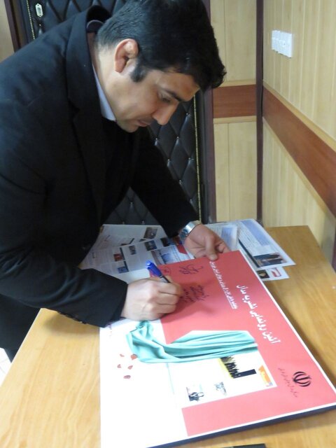 ماهنامه «مدال» ادارهکل ورزش و جوانان خوزستان منتشر شد