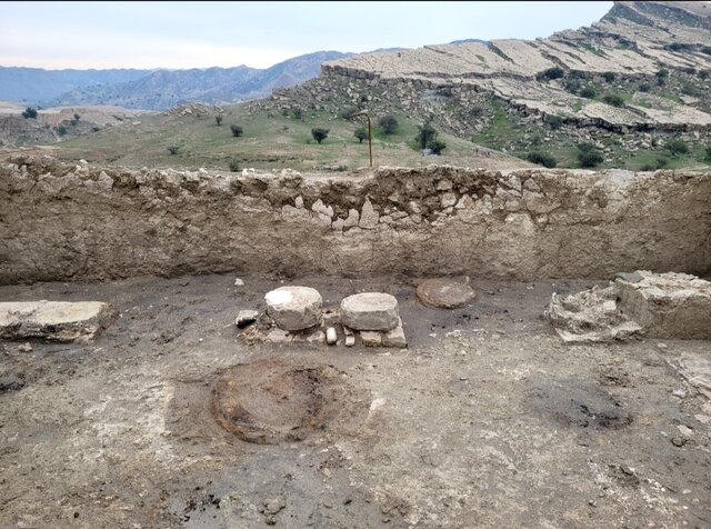 محوطه ۰۷۵ چمشیر، محل کشف سکههای آبش خاتون ماجرای کشف دو سکه خاتون ایرانی در پشت سد «چمشیر»