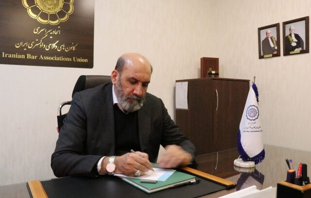 اعدام «اکبری»/ تکذیب آزادی «طبری»/آزادی «مهدی هاشمی»/ دستور جلب «ظریف»