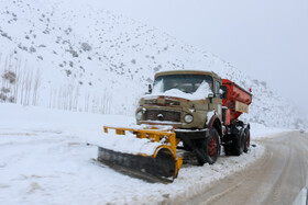 انجام عملیات راهداری زمستانی در سطح ۳۶ هزار کیلومتر جاده‌های کرمان