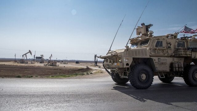 چین آمریکا را به "راهزنی و غارت" منابع سوریه متهم کرد