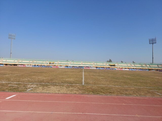 اتفاقات عجیب امروز لیگ یک/ فرود هلیکوپتر در ورزشگاه و حاضر نشدن خوشه طلایی در زمین