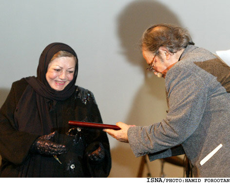 از حواسجمعی «گوهر خیراندیش» تا خجالت سعید پورصمیمی