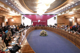 نشست مقامات عالی رتبه شرکت کننده در کنگره بانوان تاثیرگذار با رئیس جمهور