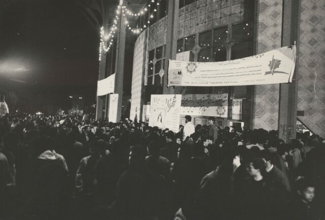 از ماجرای یک شورش تا چند حکایت دیگر