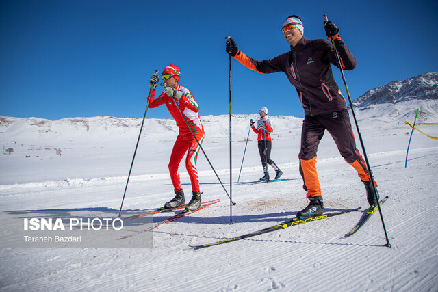 نخستین دوره مسابقات بین‌المللی اسکی در الیگودرز