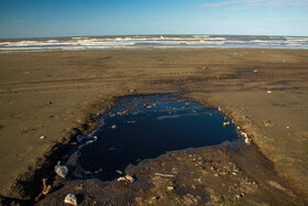 شیرابههای خارج شده از محل دپوی زباله - محمودآباد، مازندران