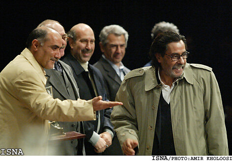 سیمرغی که برای خسرو شکیبایی پر کشید