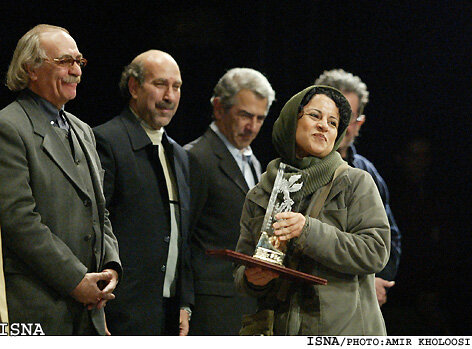 سیمرغی که برای خسرو شکیبایی پر کشید