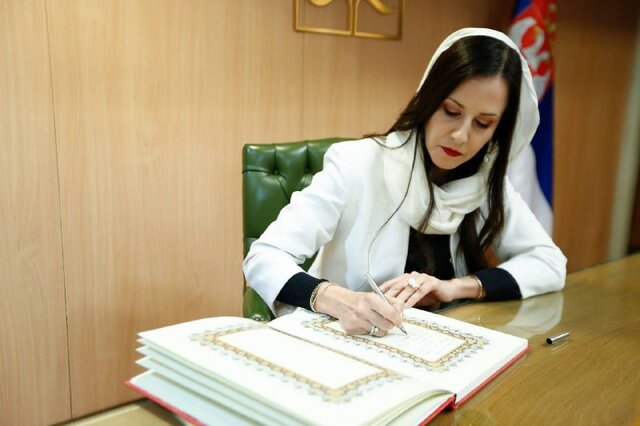 قابهای دیده نشده از همسر رییس جمهوری صربستان