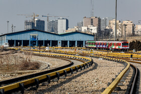 بازدید از روند اورهال و نوسازی قطارهای شهری تهران