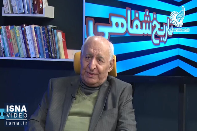 ویدیو / واکنش دانشگاه تهران به جعل نام خلیج فارس در دهه ۴۰ ویدیو / واکنش دانشگاه تهران به جعل نام خلیج فارس در دهه ۴۰