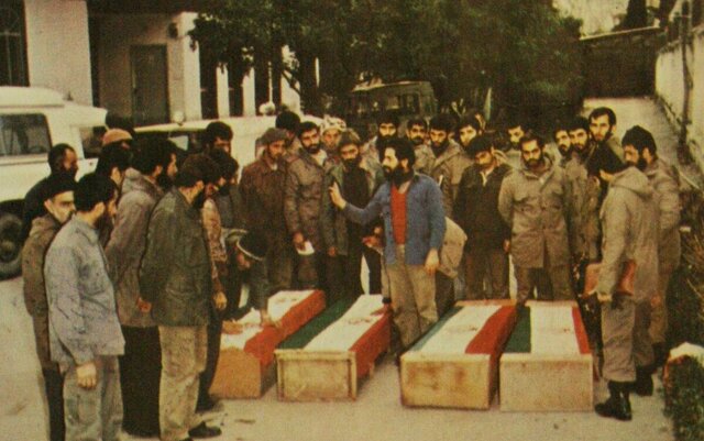 قتلعام با لقلقهِ حمایت از تودهها