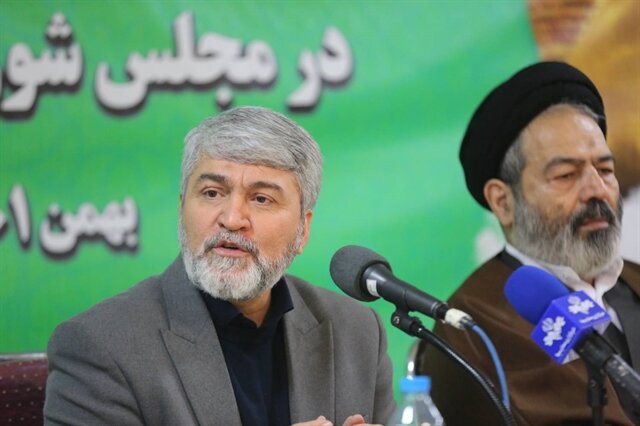 وعده مجلسیها برای حل مشکل هواپیما و کوتاه شدن حج