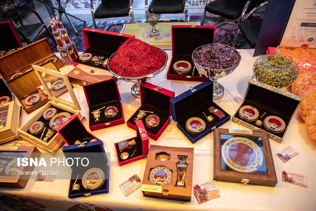 نمایشگاه توانمندی های صادراتی استان لرستان