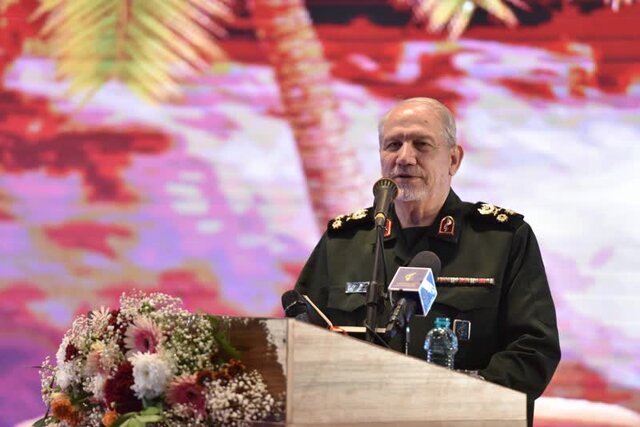 باید قدرتمند شویم و با دنیا تعامل داشته باشیم