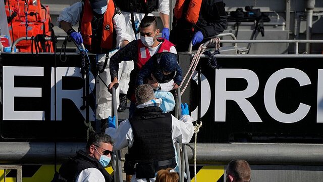 عکس: آسوشیتدپرس دولت انگلیس ناپدید شدن دهها کودک پناهجو را گردن نمیگیرد