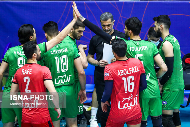 بهروز عطایی فاتح دور رفت پلیآف والیبال شد بهروز عطایی فاتح دور رفت پلیآف والیبال شد