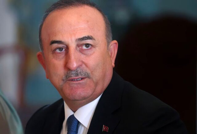 چاووش‌اوغلو: تعطیلی موقت برخی نمایندگی‌های سیاسی در ترکیه «هدفمند» است