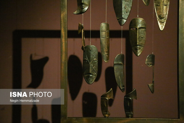 عکس آرشیوی است. برگزاری آئین گشایش جشنواره هنرهای تجسمی فجر در شیراز
