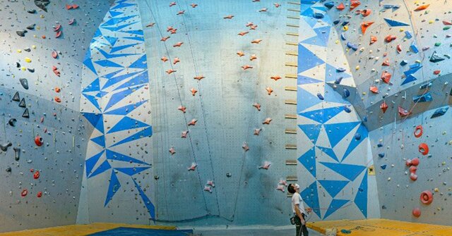 عکس تزئینی است بزرگترین پروژه صخره نوردی کشور در انتظار تخصیص اعتبار