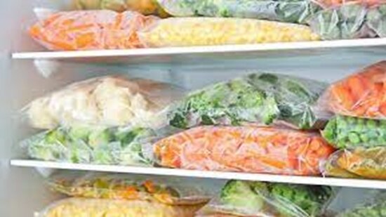 چگونه از «سوختگی فریزری» مواد غذایی منجمد شده جلوگیری کنیم؟ چگونه از «سوختگی فریزری» مواد غذایی منجمد شده جلوگیری کنیم؟