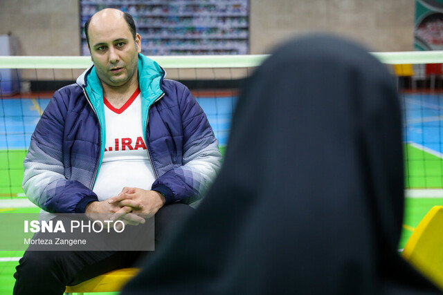 فراز و فرودهای زندگی کاپیتان والیبال نشسته؛ با ملیپوشان مثل کارگر روزمزد برخورد میکنند