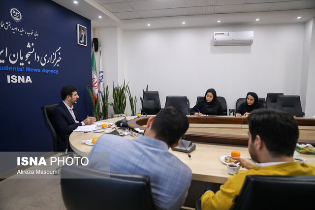 صدور کیفرخواست ۷ متهم امنیتی/توصیههای قضایی/صدور قرار توقف اجرای حکم محمد قبادلو