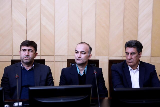 شیرازی استعفا کرد/ براتی سرپرست هیات فوتبال تهران شد شیرازی استعفا کرد/ براتی سرپرست هیات فوتبال تهران شد