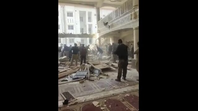 عملیات انتحاری طالبان پاکستان در مسجد پیشاور ، ۳۲ کشته و ۱۵۰ زخمی