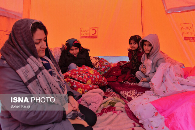 ماجرای کنسروهای فاسد و لباس مجلسی را تکرار نکنید!