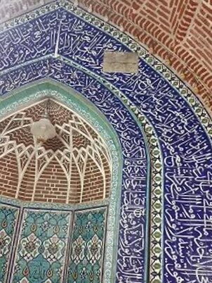 ترکخوردگی چندبنای تاریخی در «خوی» / آرامگاه «شمس» آسیب جدی ندید