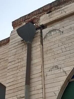 ترکخوردگی چندبنای تاریخی در «خوی» / آرامگاه «شمس» آسیب جدی ندید