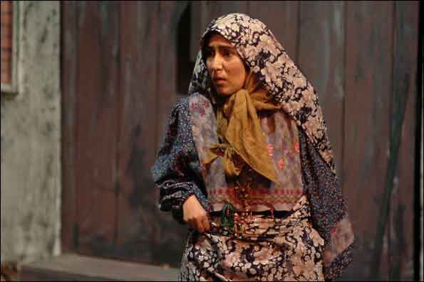 پانته آ بهرام در نمایش «شکلک» این بازیگران را به خاطر بسپارید