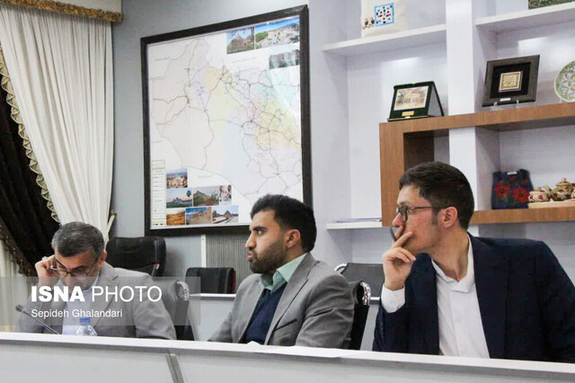 نشست خبری استاندار خراسان‌ جنوبی 