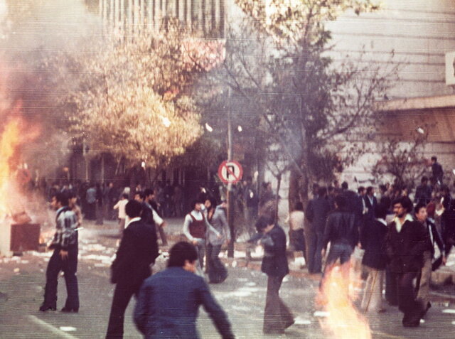 از اعتصاب تا انقلاب؛ نفت چطور شاه را زمین زد؟