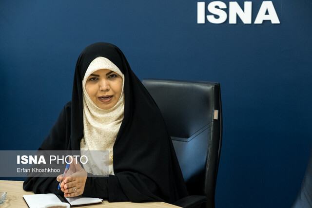 جایگاه علم و دانش در دفاع از هویت ملی جایگاه علم و دانش در دفاع از هویت ملی